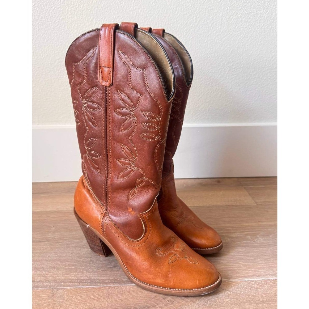 Vintage Western Cowboy Boots 7.5 Tan Cognac Leather Embroidered Country Coquette